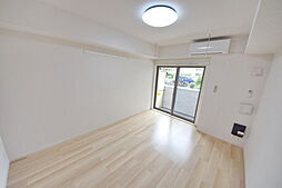 ホーリーコート 1階1Kのリビング/ダイニング