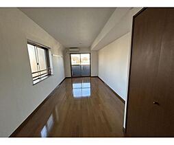 ガーデンハウス富士見台 3階1Kのリビング/ダイニング