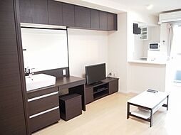 レオネクストリヴェールメゾン 2階ワンルームのリビング/ダイニング