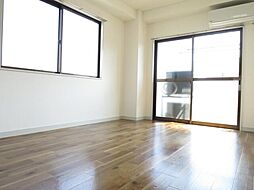 ハイネス瑞江 4階2DKのリビング/ダイニング