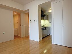 エスティメゾン錦糸町II 1005 10階1DKのリビング/ダイニング