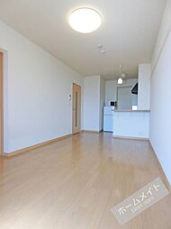 レオパレス大野芝II 3階1LDKのリビング/ダイニング