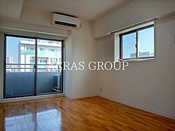 コンフォリア市谷柳町 501 5階ワンルームのリビング/ダイニング