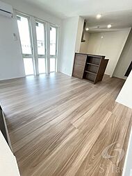 ジョリィ　ルミエール 3階1LDKのリビング/ダイニング