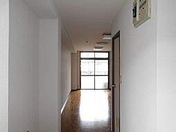 松平マンション 2階ワンルームのリビング/ダイニング