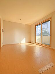 J-ロイネット 3階2DKのリビング/ダイニング