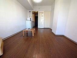 レオパレスRXコスモM 2階1Kのリビング/ダイニング