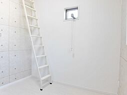 プライムテラス南林間III 2階1Kのリビング/ダイニング