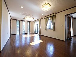 野毛1丁目戸建 101 地下1階4SLDKのリビング/ダイニング