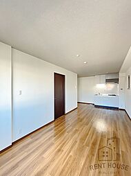 ウエムラグレース忠岡町 2階1LDKのリビング/ダイニング