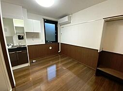 アーバンプレイスV坂上B 1階ワンルームのリビング/ダイニング