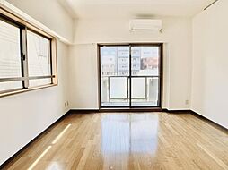 リュミエール三田 3階1Kのリビング/ダイニング