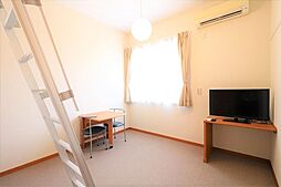 レオパレスドゥ ボヌール 2階1Kのリビング/ダイニング