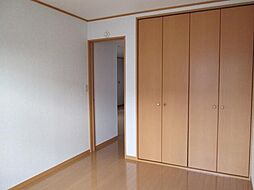 ラフィーヌ・ジュネスIII 2階2LDKのリビング/ダイニング