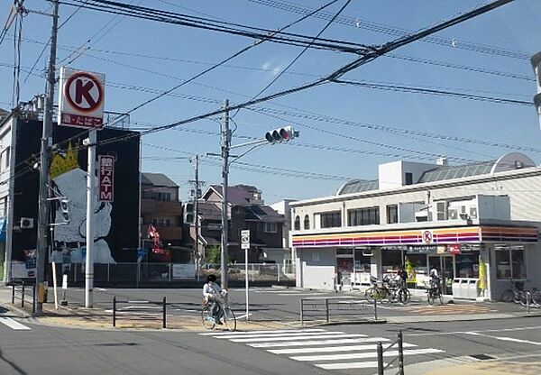 画像20:サークルK遠里小野一丁目店 225m