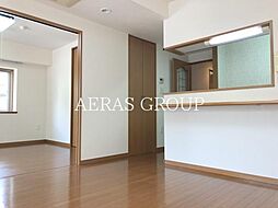 関寅ビル第5 6階3LDKのリビング/ダイニング