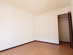 シュタール ヒュッテＡ棟 2階1LDKのリビング/ダイニング