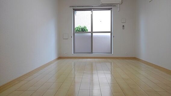 レーブダンジュ１_内装_2