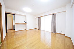 小田急多摩線 栗平駅 徒歩7分の賃貸マンション 5階3LDKのリビング/ダイニング