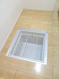 サクラ ヴィレッジA 1階ワンルームのリビング/ダイニング