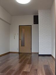 アートイン原田 506 5階1Kのリビング/ダイニング