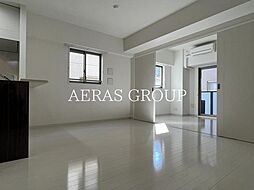 メゾン ウェル 301 3階1LDKのリビング/ダイニング