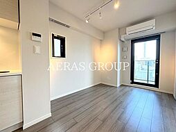 ラぺルラ四谷 402 4階1LDKのリビング/ダイニング