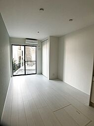 京急本線 安針塚駅 徒歩4分の賃貸アパート 1階ワンルームのリビング/ダイニング