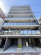 二条駅より徒歩13分 3階 築2年8ヶ月の賃貸物件