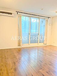 広尾ラ・カリテ 1階1LDKのリビング/ダイニング