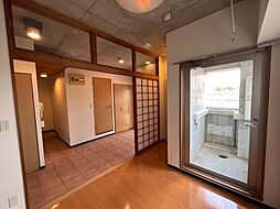 マンションソーキIII 3階1DKのリビング/ダイニング