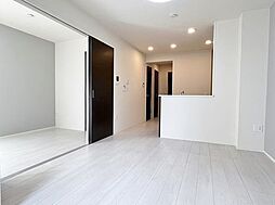 レオン 201 2階1LDKのリビング/ダイニング