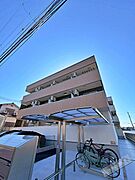 日根野駅より徒歩16分 新築 3階建の賃貸物件