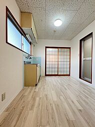 グランドハイツカワハラ 5階1DKのリビング/ダイニング