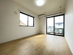 横浜鎌谷フラット 101 1階1Kのリビング/ダイニング