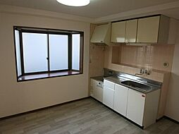 カーサ セレッソ 2階2DKのリビング/ダイニング