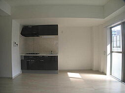 プリモパッソ川口 5階1LDKのリビング/ダイニング