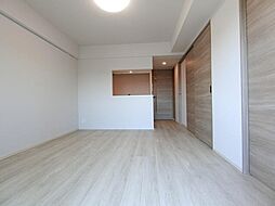 ORSUS志村坂上 5階2LDKのリビング/ダイニング