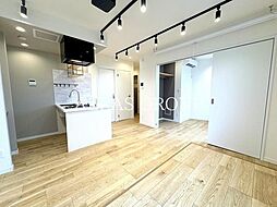 ロータス中野新橋 202 1階2LDKのリビング/ダイニング