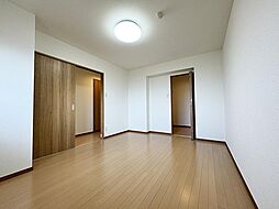 ドリームフェリオ 103 1階2LDKのリビング/ダイニング