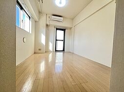 ジーヒルズ中町 9階1Kのリビング/ダイニング