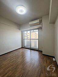 Ｇｌｏｉｒｅ烏丸五条 9階ワンルームのリビング/ダイニング