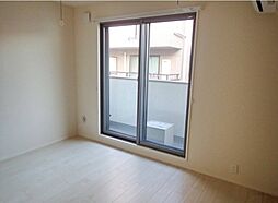 ＰｅｎｎＣｕｒｔｉｓ 3階1Kのリビング/ダイニング