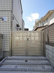 11 / 20