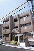 堺市駅より徒歩10分 築11年2ヶ月 3階建の賃貸物件