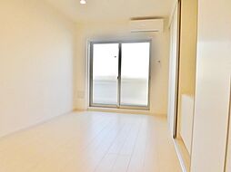 リブリ・ラウンドハイツ西生田 202 2階1Kのリビング/ダイニング