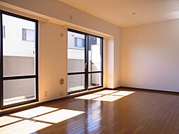 エスポワール　ルーチェ 2階3LDKのリビング/ダイニング