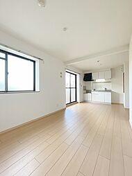 コスモスマンション 1階2LDKのリビング/ダイニング