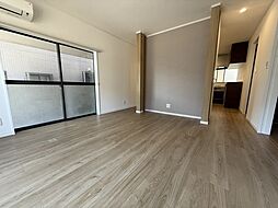 亀有3丁目戸建て 2階4LDKのリビング/ダイニング