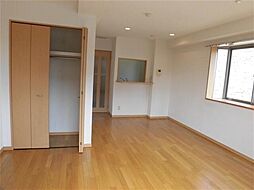 ダイワティアラ村上I 3階1Kのリビング/ダイニング